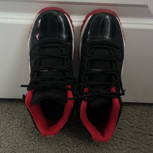 JORDAN 11 RETRO LOW ‘BRED’ - Picture 5 of 5